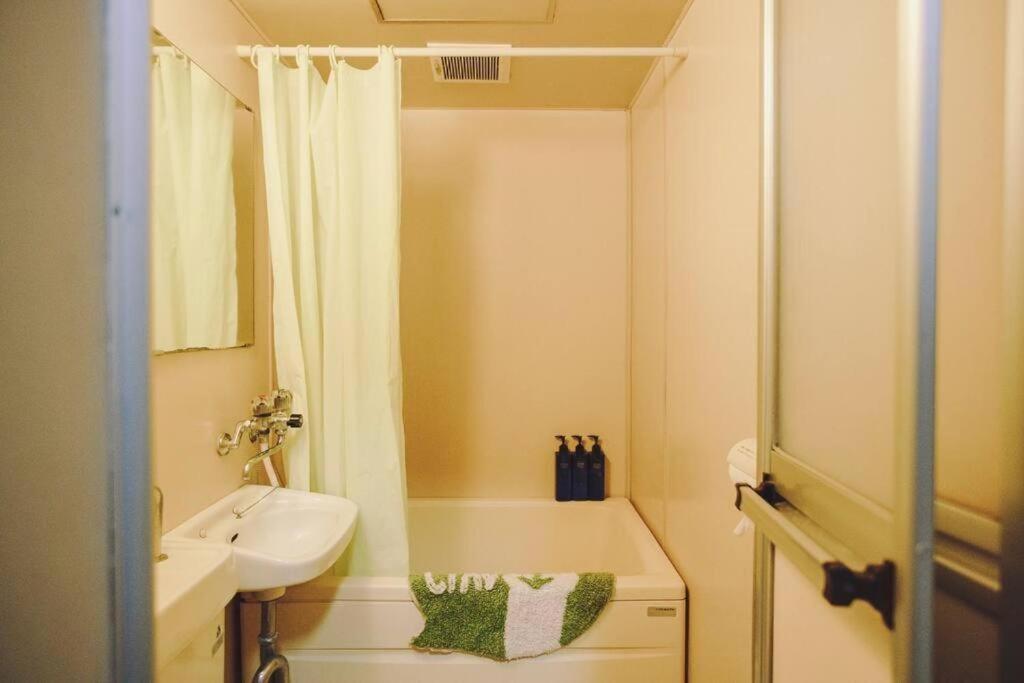 Apartamento *exquisite Newly Renovated Rom In Very Deeptokyo *